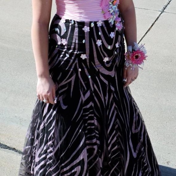 Zebra Prom Dress - Picture 6 of 6